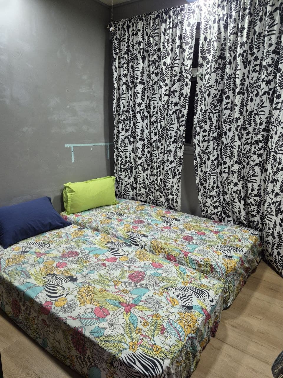 HDB ROOM in D8 Little India
