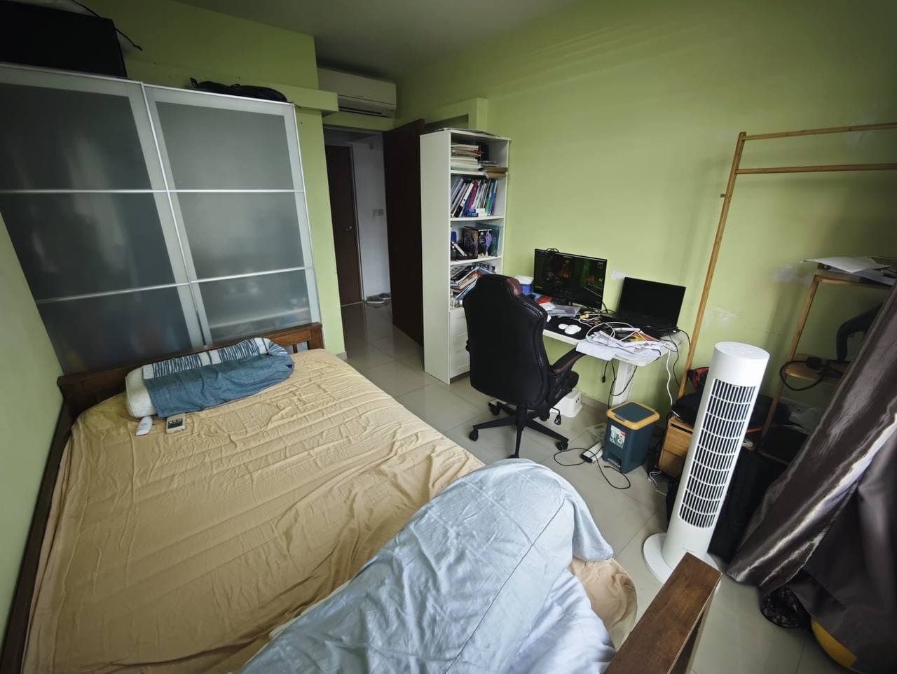 HDB ROOM in D7 Bugis