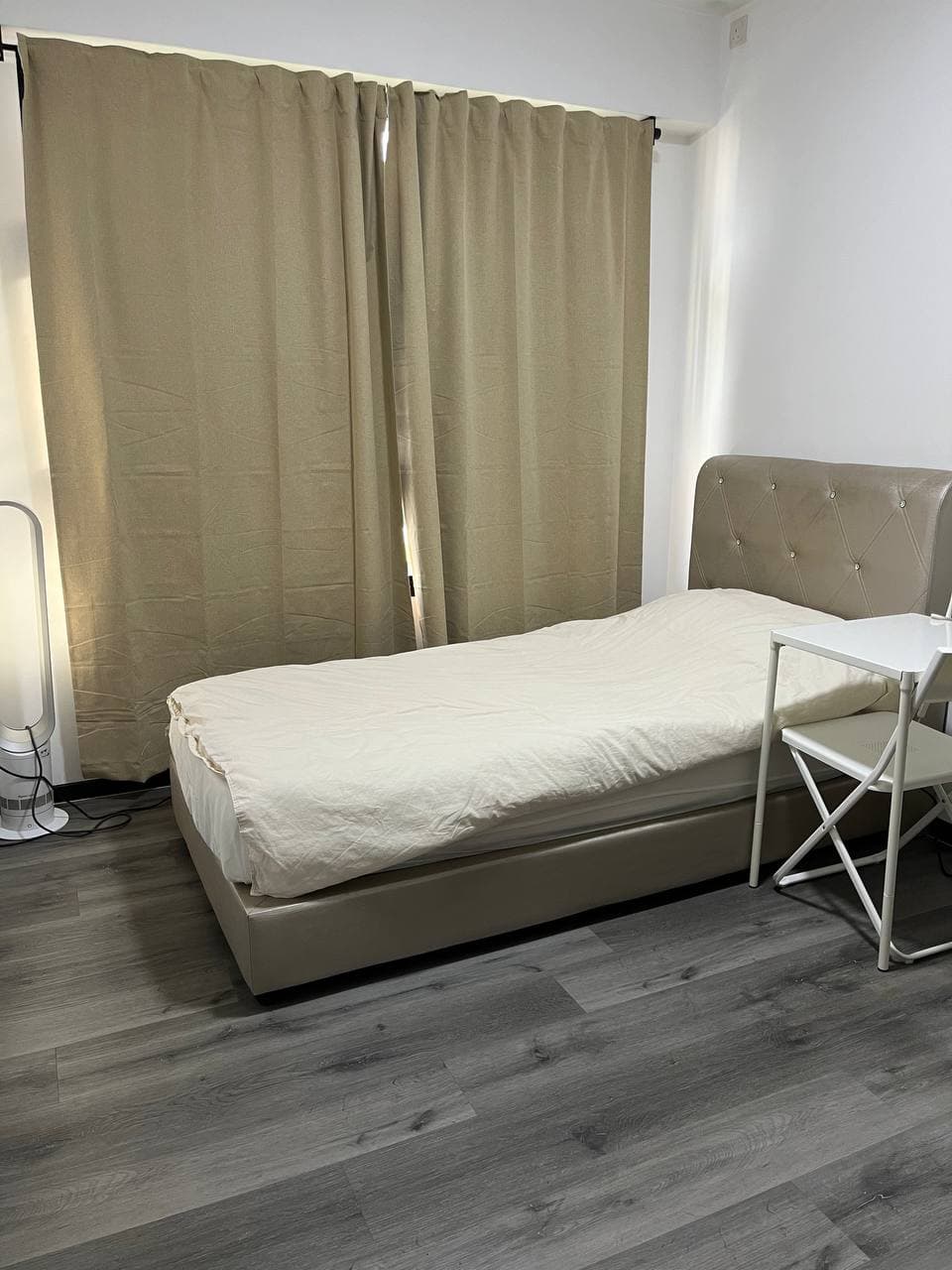 HDB ROOM in D18 Tampines
