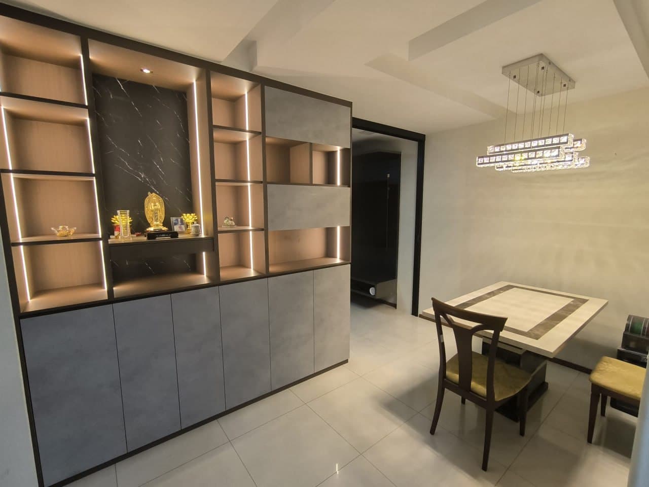 HDB ROOM in D2 Tanjong Pagar