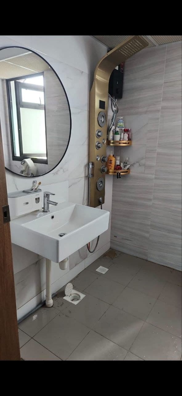 HDB ROOM in D25 Woodlands