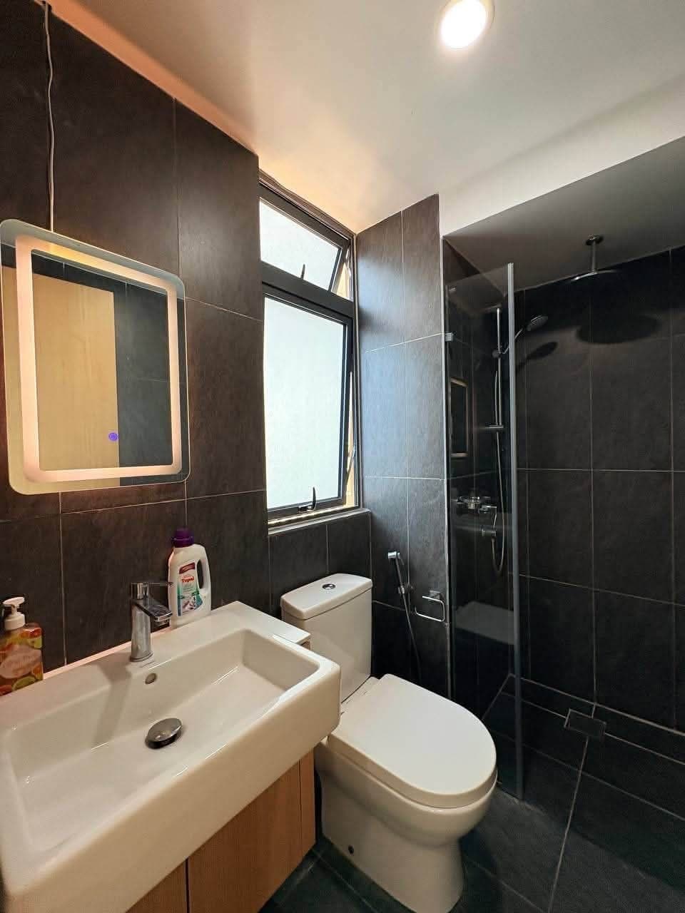 HDB ROOM in D16 Bedok