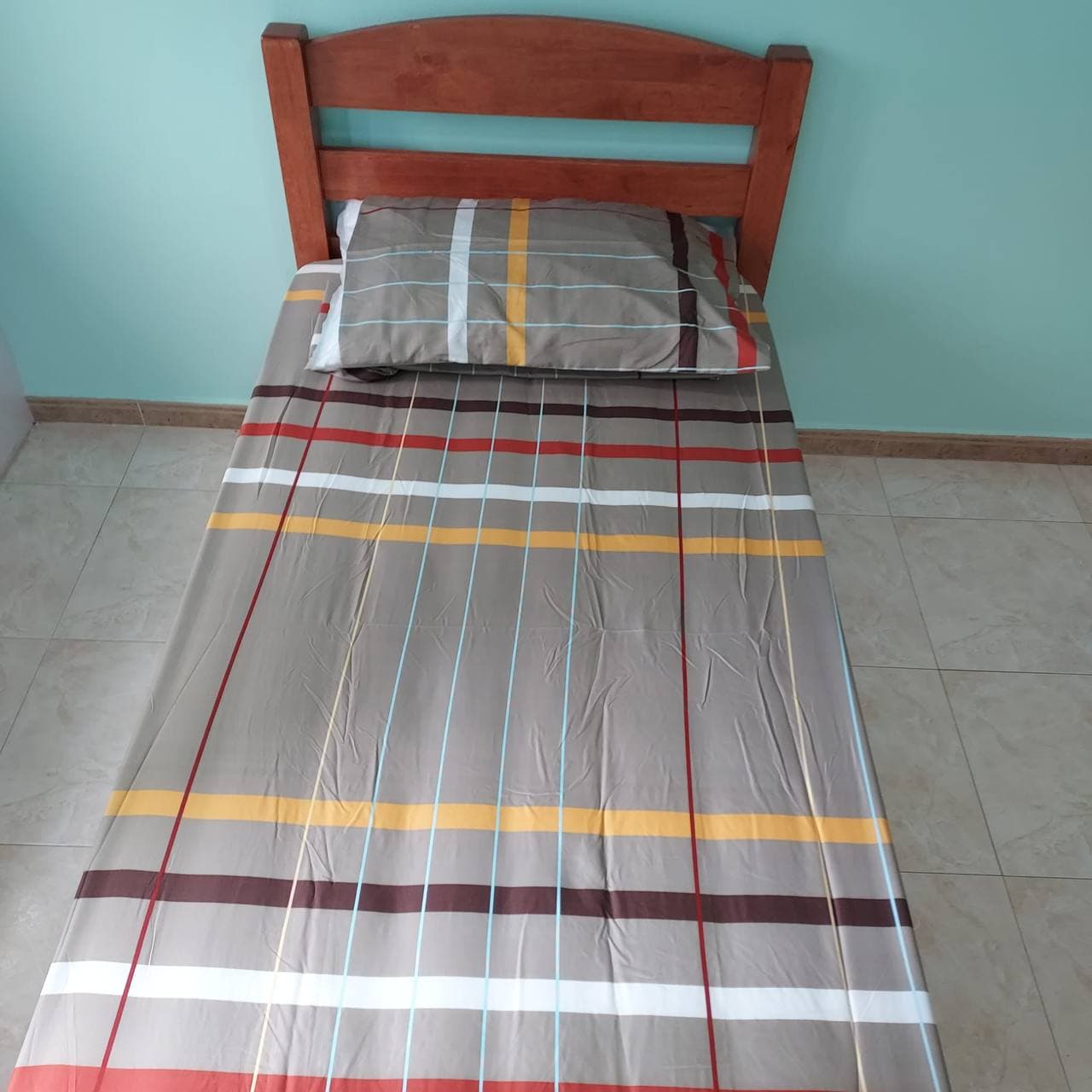 [Room wanted] HDB Room · D13 Macpherson — Budget TBA