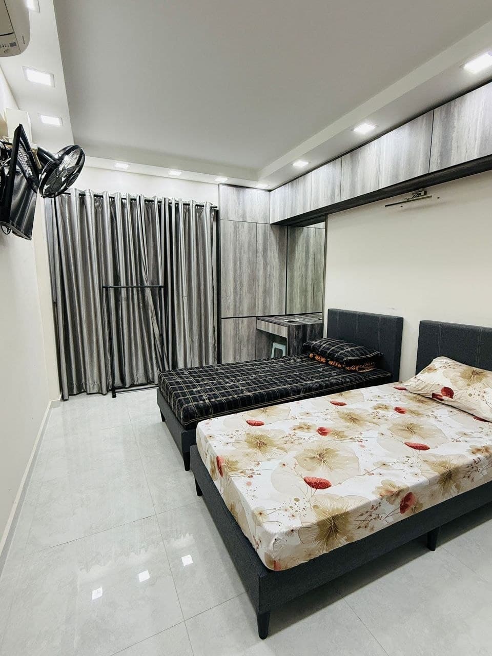 HDB Room · D14 Geylang
